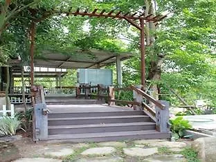 รีสอร์ท De Facto Coffee View 3*